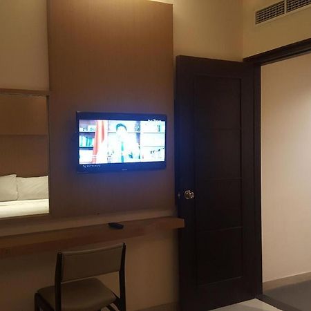 Kharisma Hotel Madiun Ngoại thất bức ảnh