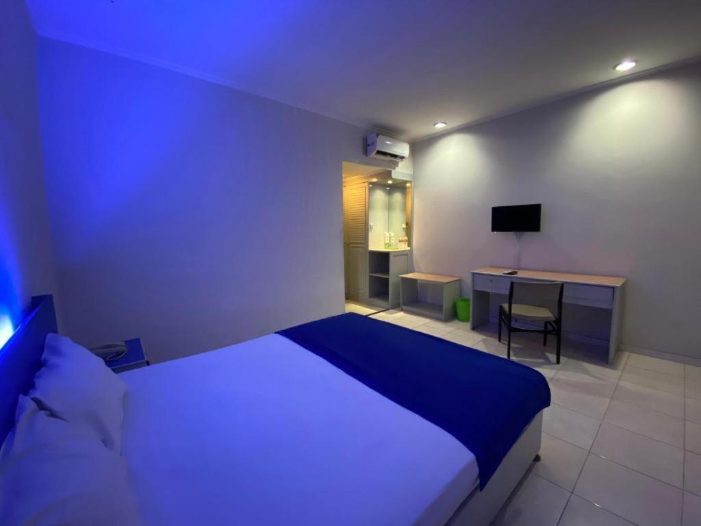Kharisma Hotel Madiun Ngoại thất bức ảnh