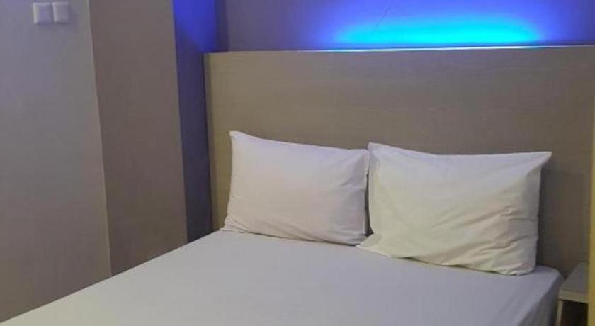 Kharisma Hotel Madiun Ngoại thất bức ảnh