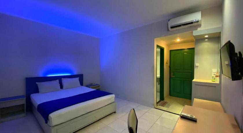 Kharisma Hotel Madiun Ngoại thất bức ảnh