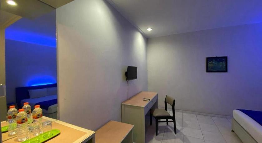 Kharisma Hotel Madiun Ngoại thất bức ảnh