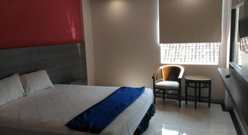Kharisma Hotel Madiun Ngoại thất bức ảnh