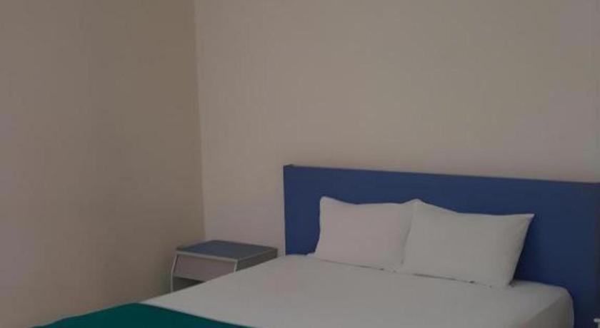 Kharisma Hotel Madiun Ngoại thất bức ảnh